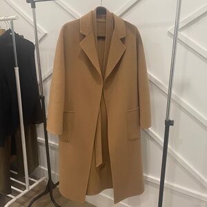 The Curated Classic Coat - Camel - Size M